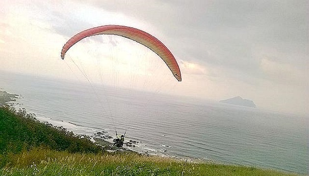 宜兰冬山动力飞行伞扰耳 村民抗议 | 文章内置图片