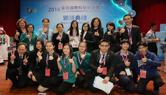 2016英特尔科展 学子代表台湾参赛获奖
