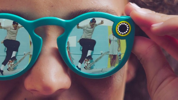 Snapchat新崛起「视力」　太阳眼镜有望取代智慧型手机？ | 文章内置图片