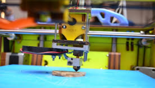 3D列印产业无法普及 宏威锜董事长：产学合作造人才 | 文章内置图片