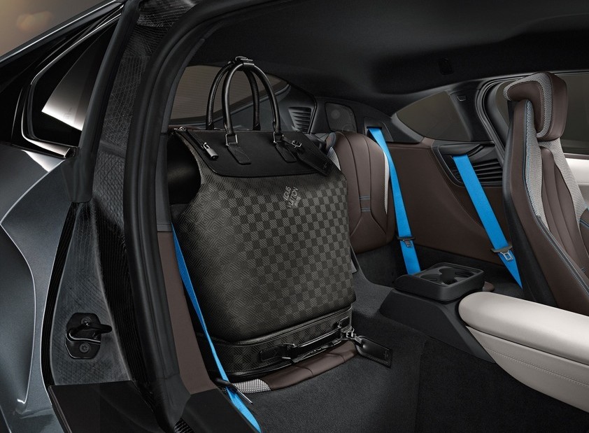 結合LV時尚 BMW i8奢華發表 | 文章內置圖片