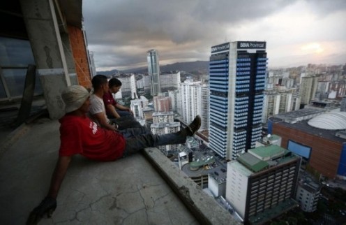 全球最高貧民窟 54層住宅大樓！ | 文章內置圖片
