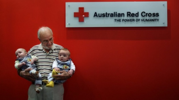 黃金手臂 他的血救了200萬名嬰兒 | 文章內置圖片