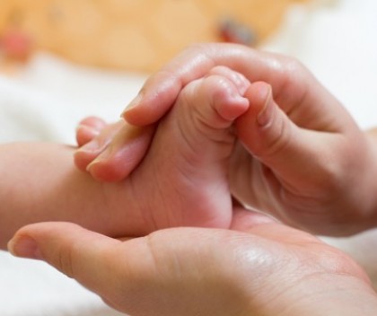 如何幫寶寶按摩？　輕壓舒服最重要